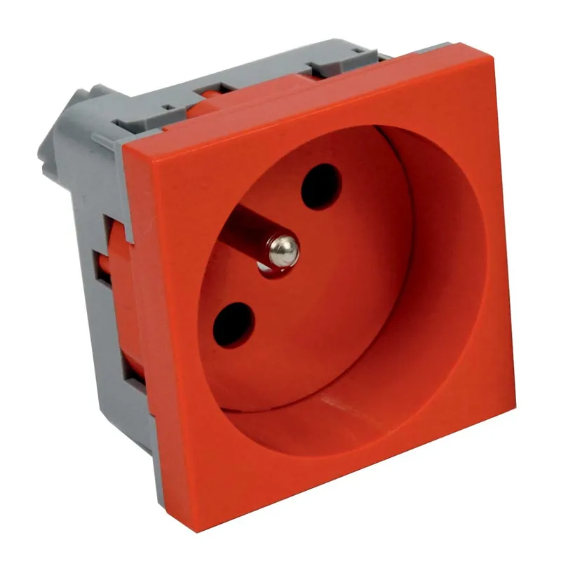 KOPOS QP 45x45 C_BB - zásuvka QUADRO 45x45 s clonkami BB červená *8595568919182 Akční Cena