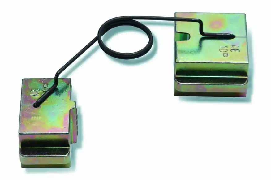 Tovární Cena CIMCO 105480 Lisovací čelisti na dvojité dutinky 2 x 4 mm2 (1 pár)