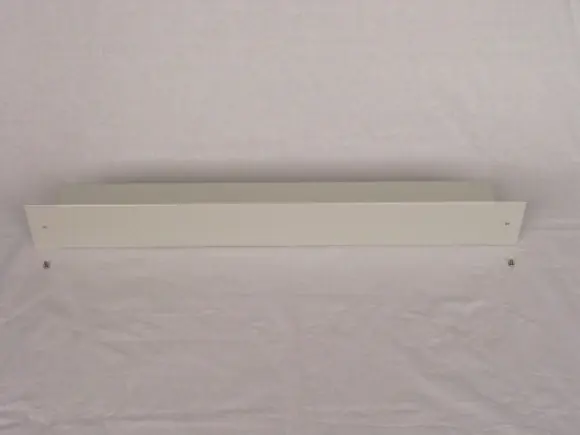 EATON 114629 XVTL-SO100/F-12 Čelní kryt podstavce V=100, Š=1200 Ruční Výroba