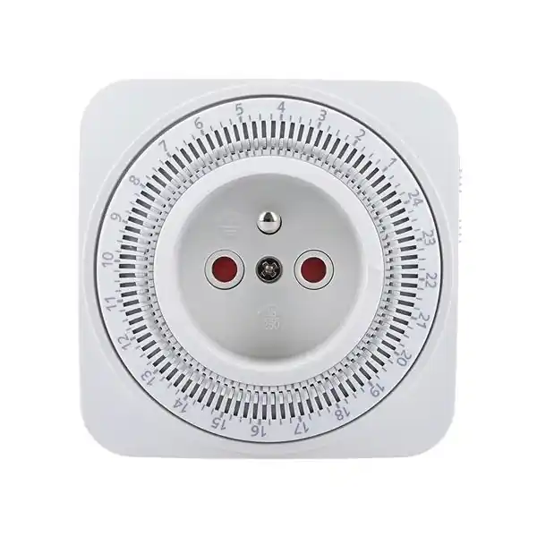 Tovární Cena Spínací hodiny do zásuvky denní Solight DT06